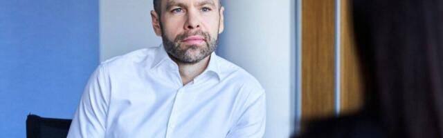 Ellex Raidla: Kiirabil on õigus vaktsineerimata töötajad lahti lasta