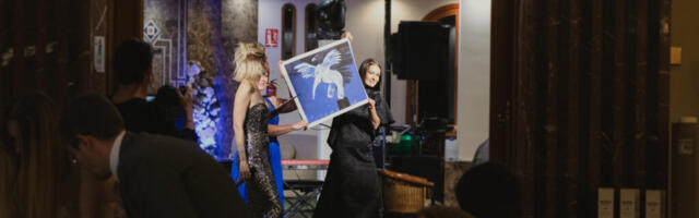 OODATAKSE AUHINDU | Hiidlane kogub Hispaanias raha Hiiumaa haigla sünnitusosakonnale