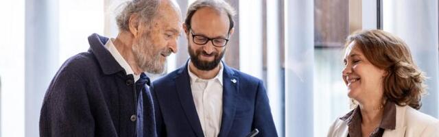 FOTOD | Helilooja Arvo Pärt pälvis muusikavaldkonna ühe suurema rahvusvahelise tunnustuse, Briti Kuningliku Filharmoonia Seltsi kuldmedali