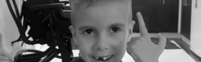 &quot;NEKA GAVRILOVA SVETLOST NASTAVI DA OBASJAVA PUT NEKOM DRUGOM DETETU&quot; Potresna objava majke preminulo dečaka (4)