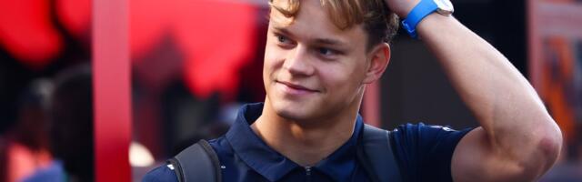 Paul Aron istub Mehhiko GP vabatreeningul Alpine´i masina rooli