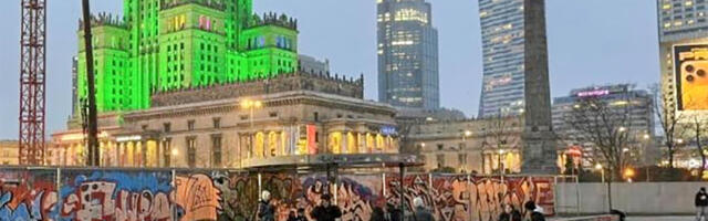 Ukraina teismelised on vallutanud Varssavi kesklinnas asuva pargi – aastas üle 900 politsei väljakutse