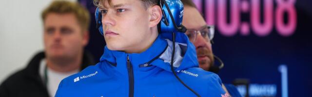 FOTO | Paul Aron istus Pirelli testisõidul taas vormel 1 auto rooli