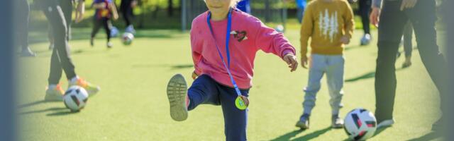 Olümpiapäev tõi Männi parki sadu lapsi ja peresid sportima