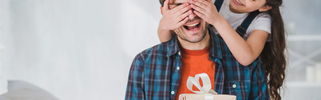 Pühapäeval heisatakse üle riigi isade auks Eesti lipud