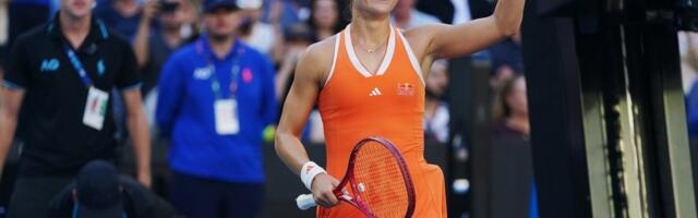 18-aastane ameeriklanna Jovic üllatas Australian Openil seitsmenda asetusega Paolinit 