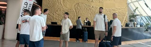 Košarkaši Srbije se okupili pred "prozore": Nikola Jokić stigao prvi