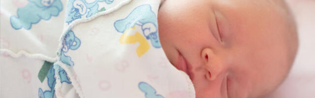 Ühendkuningriigis sündis esimene “kolme vanemaga” laps