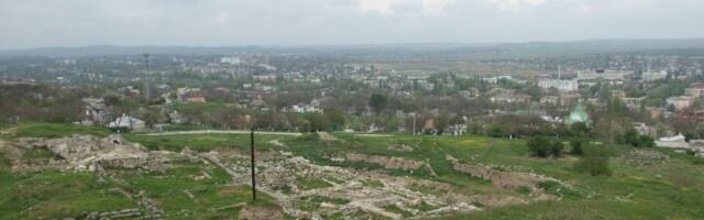 Krimmis töötanud Vene arheoloog jätkas väljakaevamisi pärast anneksiooni. Nüüd ootab ta Poolas kohtuotsust