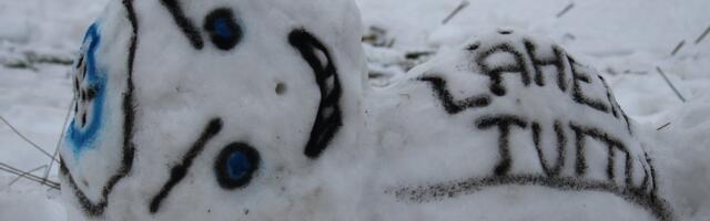 FOTOD ja VIDEO | Ilmataat võttis Väätsa lumememmedelt elulootuse