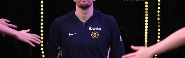 UMESTO SPEKTAKLA - ŠOK! Čitava planeta čekala okršaj Jokića i Šeja, a dobila BIZARAN meč: Najbolji igrači ni na mapi, dominirao Nikola, ali ne iz Denvera...