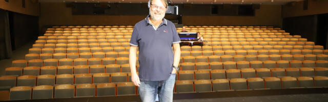Valguskunstnik Palle Palmé alustas tööd  Vanemuise teatris