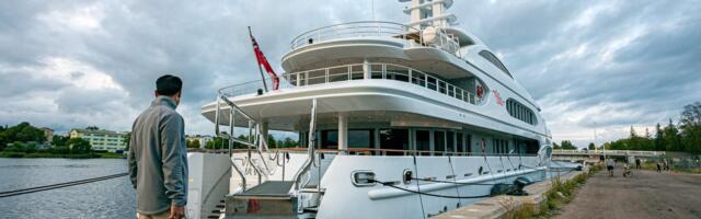 FOTOD | Pärnus sildus kaheks päevaks Šveitsi miljardäri 73 miljoni eurone luksusjaht