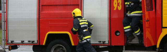 VELIKI POŽAR KOD LOZNICE! Ima mrtvih!