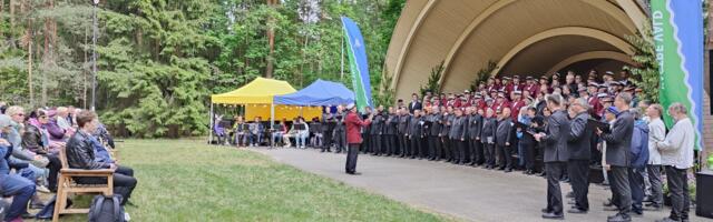 Haaslava meestelaulupäevaga tähistati Haaslava meeskoori 100. sünnipäeva