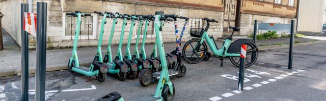 VIDEOEKSPERIMENT | Slovakkia kehtestas kõnniteedele kiiruspiirangu. Kas nii aeglaselt on üldse mõtet liikuda?