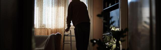 There’s New Evidence for How Loneliness Affects Memory in Old Age