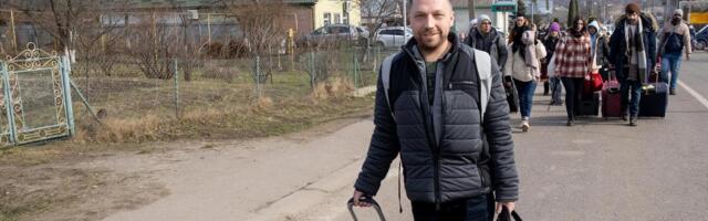 Nädal aega vintsutusi. Kuidas Eesti ajakirjanikud üritasid sõjaajal Ukrainast lahkuda
