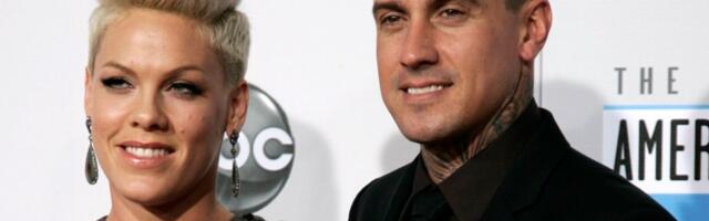 Laulja Pink sattus kõlakate küüsi: kurjad keeled väitsid, et tema 20 aastat kestnud abielu on läbi