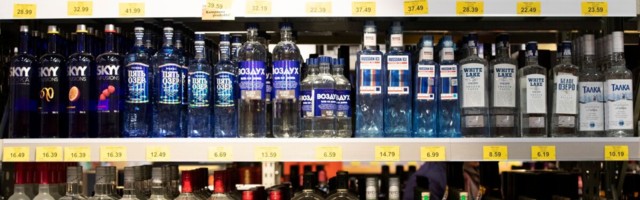 Eesti riigieelarve on EL-i suurimaid alkoholi- ja tubakaaktsiisidele toetujaid