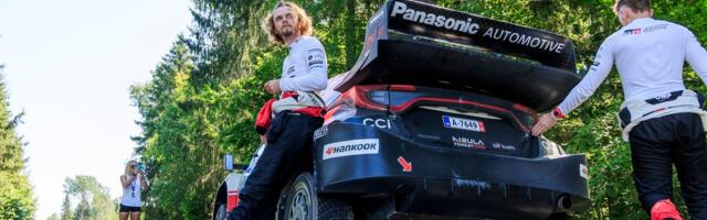 Solberg kavatseb Pajarile kuklasse hingamist jätkata, mõlemad on autoga väga rahul
