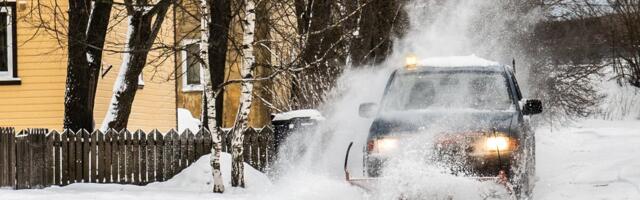 ILMABLOGI | Torm pole vaibunud! Tugev lumesadu tekitab liikluses ohtlikke olukordi