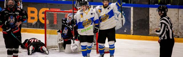Viru Sputnik läks ligi 1400-pealise publiku ees jäähoki meistriliiga finaalseeriat 2_0 juhtima