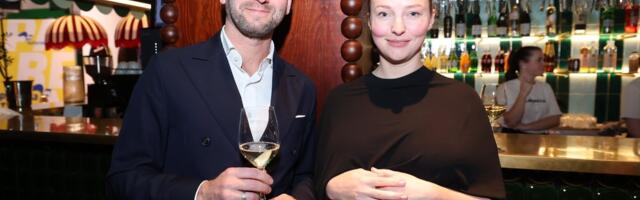 FOTOD | Palju õnne! Pärtel-Peeter Pere ootab abikaasaga perelisa