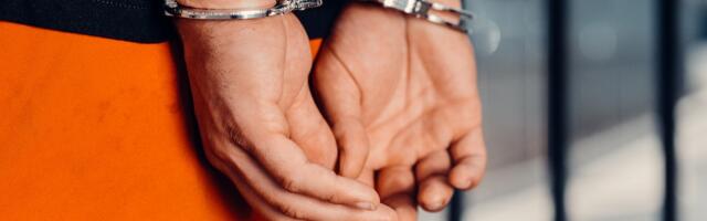 Politsei tabas Viljandis kotijooksu teinud noorukid