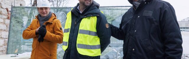 Ehitusettevõtja liigutas võlgades kõrvalärid firmamatja kätte