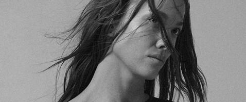 Auria Nurm toob Reiki tervendava energiaga esemeted moelavale