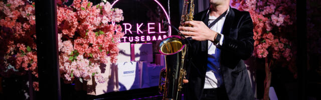 Eelmisel neljapäeval pidutsesid buduaarid Ärkel katusebaaris ja võtsid vastu saabunud sügist!