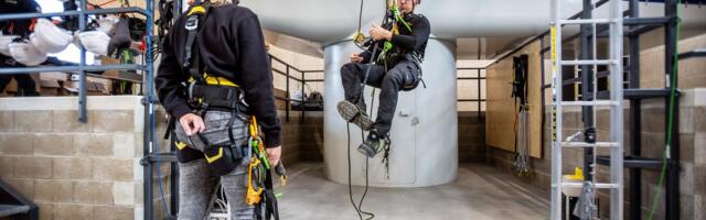 FOTOD ja VIDEOD | Keegi summadest rääkida ei taha, aga tuulikulabade hooldajaid ootavad tulevikus rahamäed. Loodetavasti