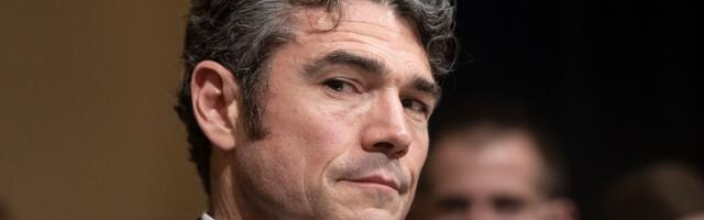 Iraani sõja tõttu tagasi astunud USA endine terrorismivastase võitluse juht on FBI uurimise all