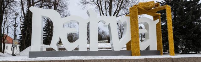 Vahur Kollom: muusikud suutsid „für Oksana“ lauluga kaht rahvast paremini lõimida kui poliitikud 33 aasta vältel