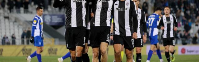 PARTIZAN - NOVI PAZAR: Crno-beli nemaju prava na kiks, četa Nenada Lalatovića želi u Evropu