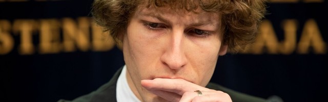 Valitsus lihtsustab vaktsiini- ja testivastaste vallandamist