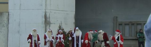 Jõuluvanad külastasid Tallinna loomaaeda