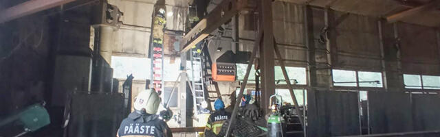 Kambja vallas põles tööstushoone sein