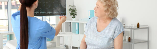 Salakavalalt ligihiiliv luuhõrenemine: keda osteoporoos ohustab ja kuidas seda ennetada? Salakavalalt ligihiiliv luuhõrenemine: keda osteoporoos ohustab ja kuidas seda ennetada?