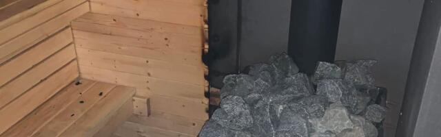 Valgas põles sauna uks