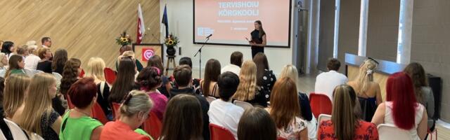 Tartu Tervishoiu Kõrgkoolis alustas õpinguid 490 esmakursuslast