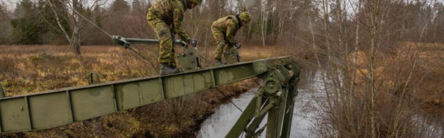 Reservväelastest ja liitlastest koosnevad üksused harjutasid tõkete rajamist