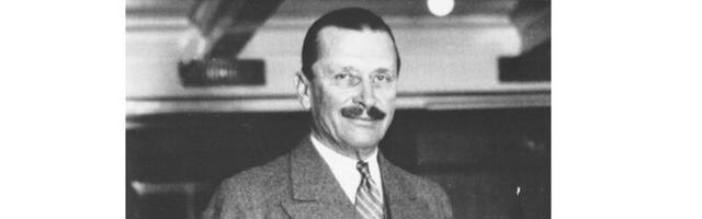 Marssal Mannerheim rakendati "uhkusekuul" homopropaganda vankri ette