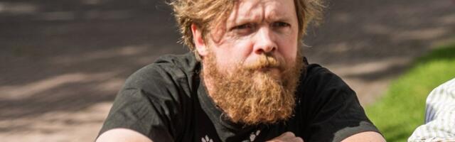 FOTO | Käbi ei kuku kännust kaugele! Ott Sepp võttis filmilinastusele kaasa poja