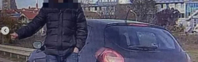 UPOZORENJE! POZNATI PREVARANT VELJA PEČENJARA PONOVO HARA SRPSKIM PUTEVIMA:  Ojadio muškarca za skoro 11.000 dinara i tu nije bio kraj
