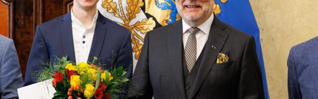 FOTOD | Presidendi noore kultuuritegelase preemia pälvis viiuldaja Hans Christian Aavik