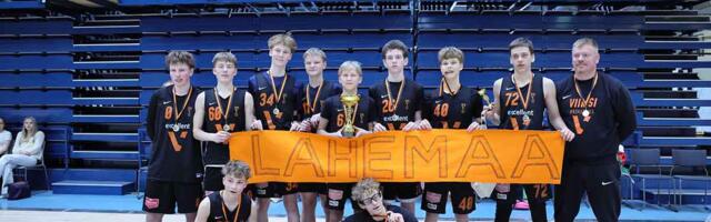 Kuu­sa­lu noor­te U16 korv­pal­li­võist­kond või­tis Soo­mes Lah­ti tur­nii­ri