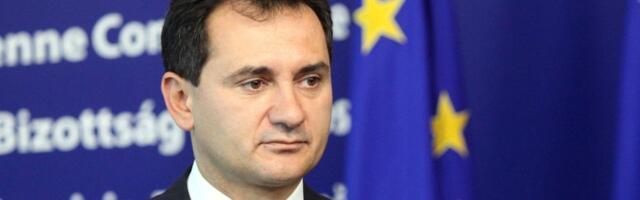 Boža Đelić: Povratak žutih derikoža (Treći deo)