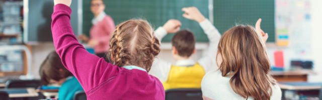 Teadusnõukoda ei poolda ühiskonna ega koolide sulgemist, valitsus kaalub laste segregeerimist